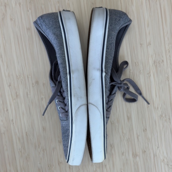 Vans size 10.5 - Picture 4 of 5